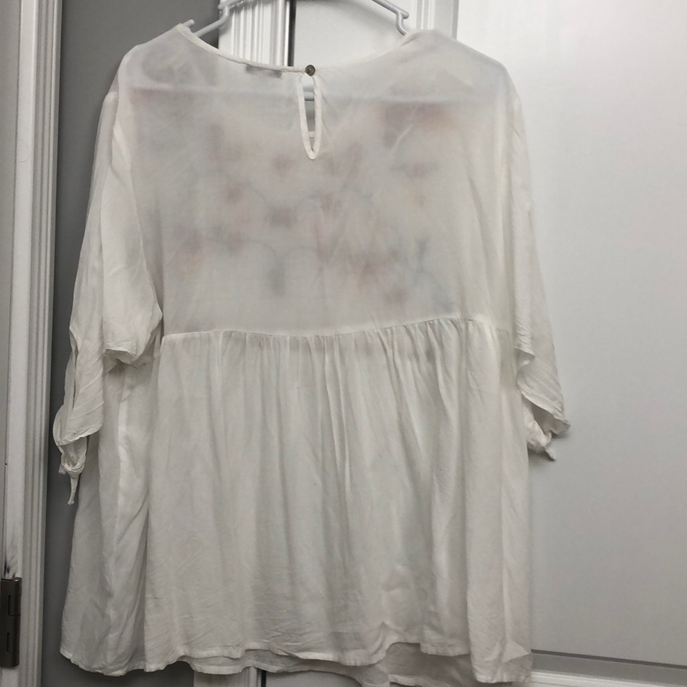 Embroidered top - Picture 4 of 4